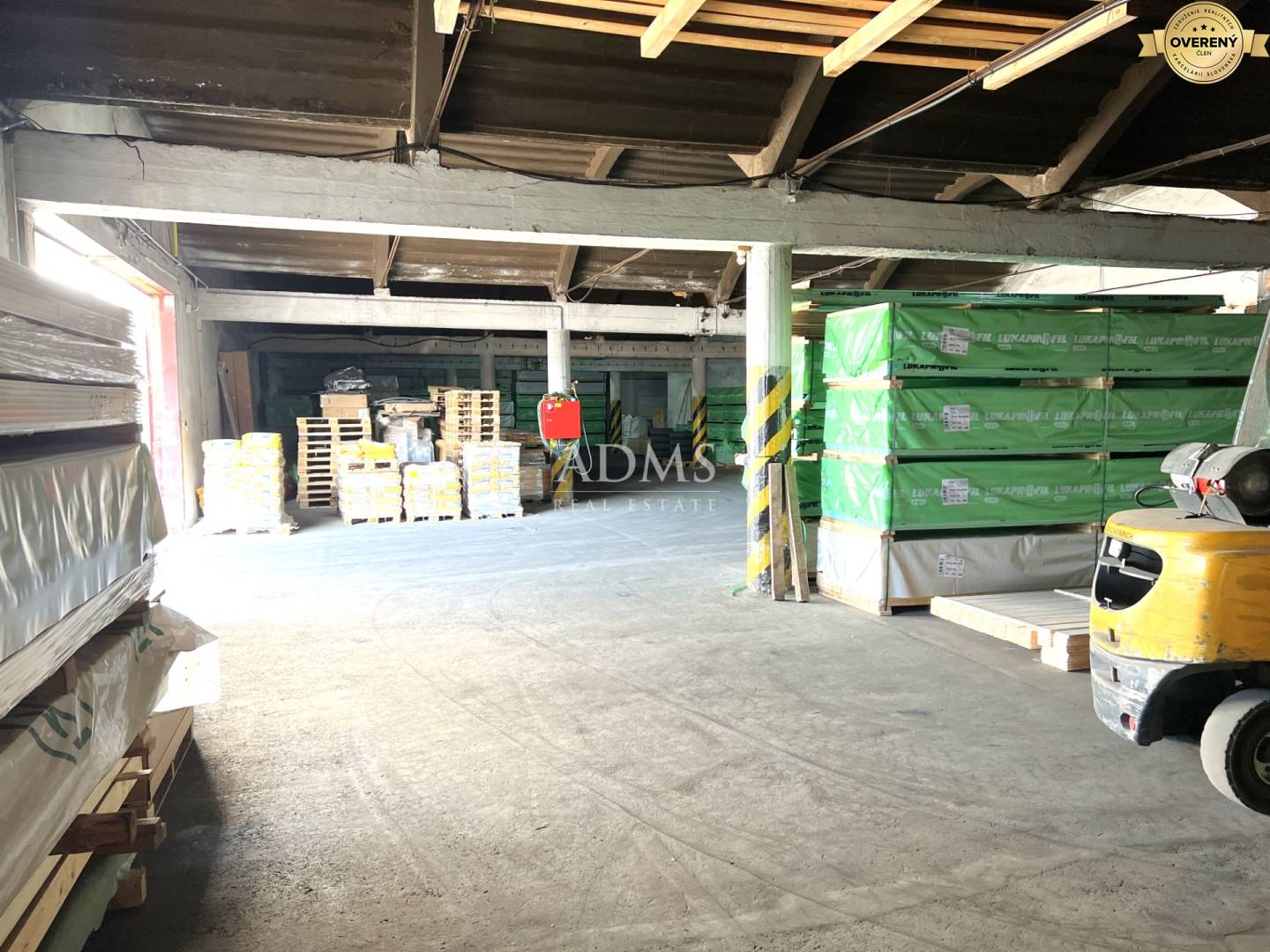 Production and storage hall in Žilina - Bytčica_RESERVED