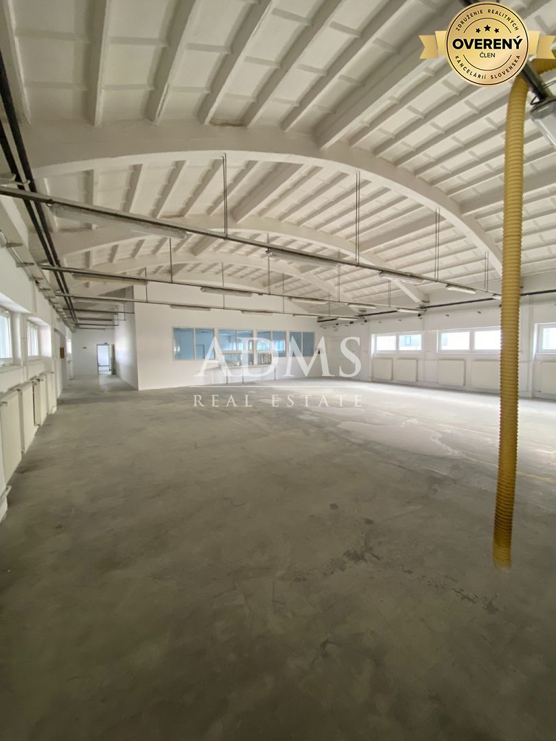Production and storage hall C Žilina