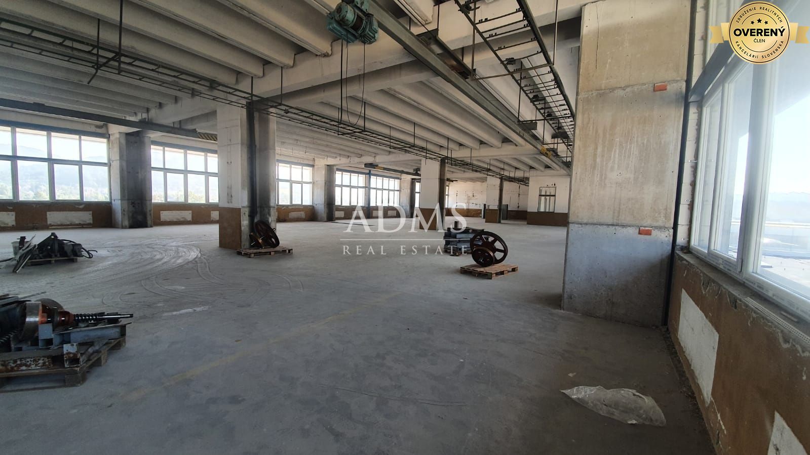 Warehouse for rent