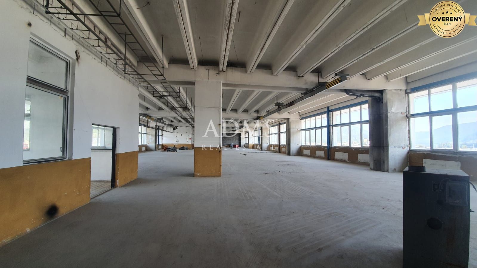 Warehouse for rent