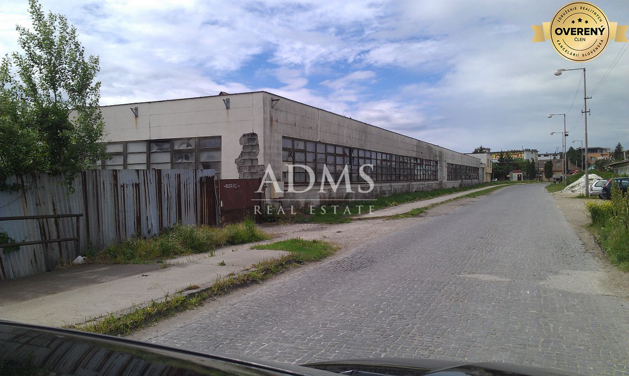 industrial hall Levice
