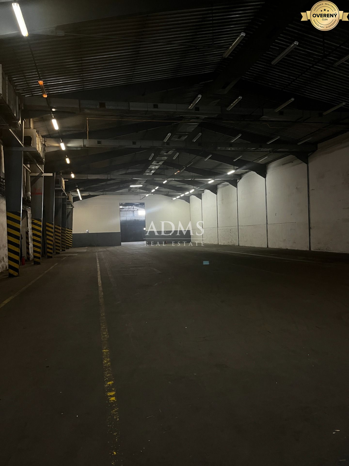 Warehouse for rent