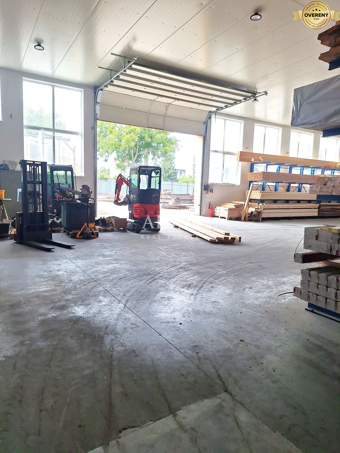 Warehouse and production space for rent