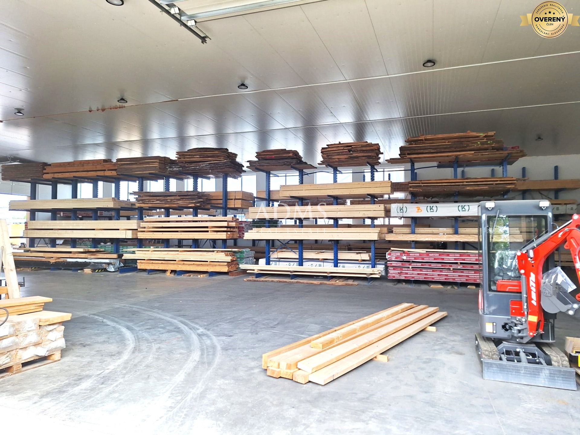 Warehouse and production space for rent