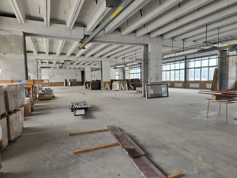 Warehouse for rent