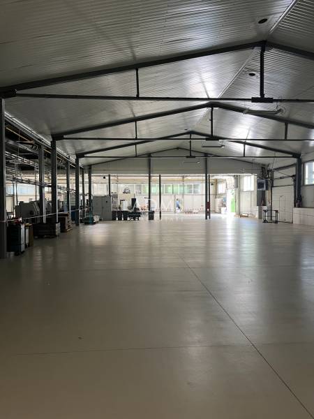 Production and warehouse premises 