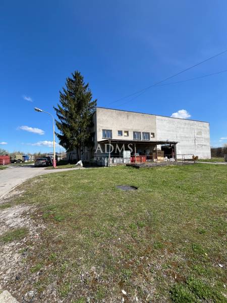 Sale Storehouses and Workshops, Storehouses and Workshops, Púchov, Slo